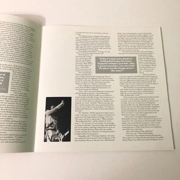 Vintage 1990 Led Zeppelin Tour Book Concert  Program - Picture 11 of 16